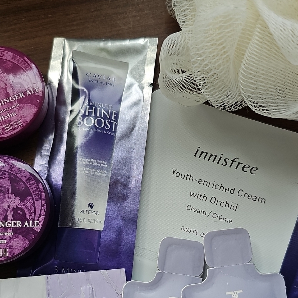New Self Care Travel Set Thymes Altera Philosphy Lip Balm Sephora Samples Body - Picture 4 of 12